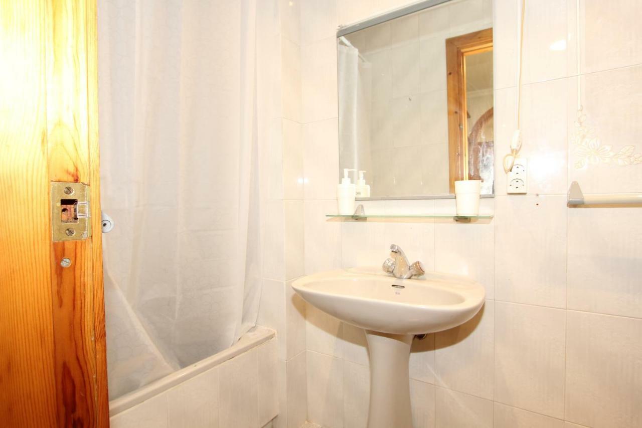 Apartamento ViviendaVelarde Málaga Exterior foto