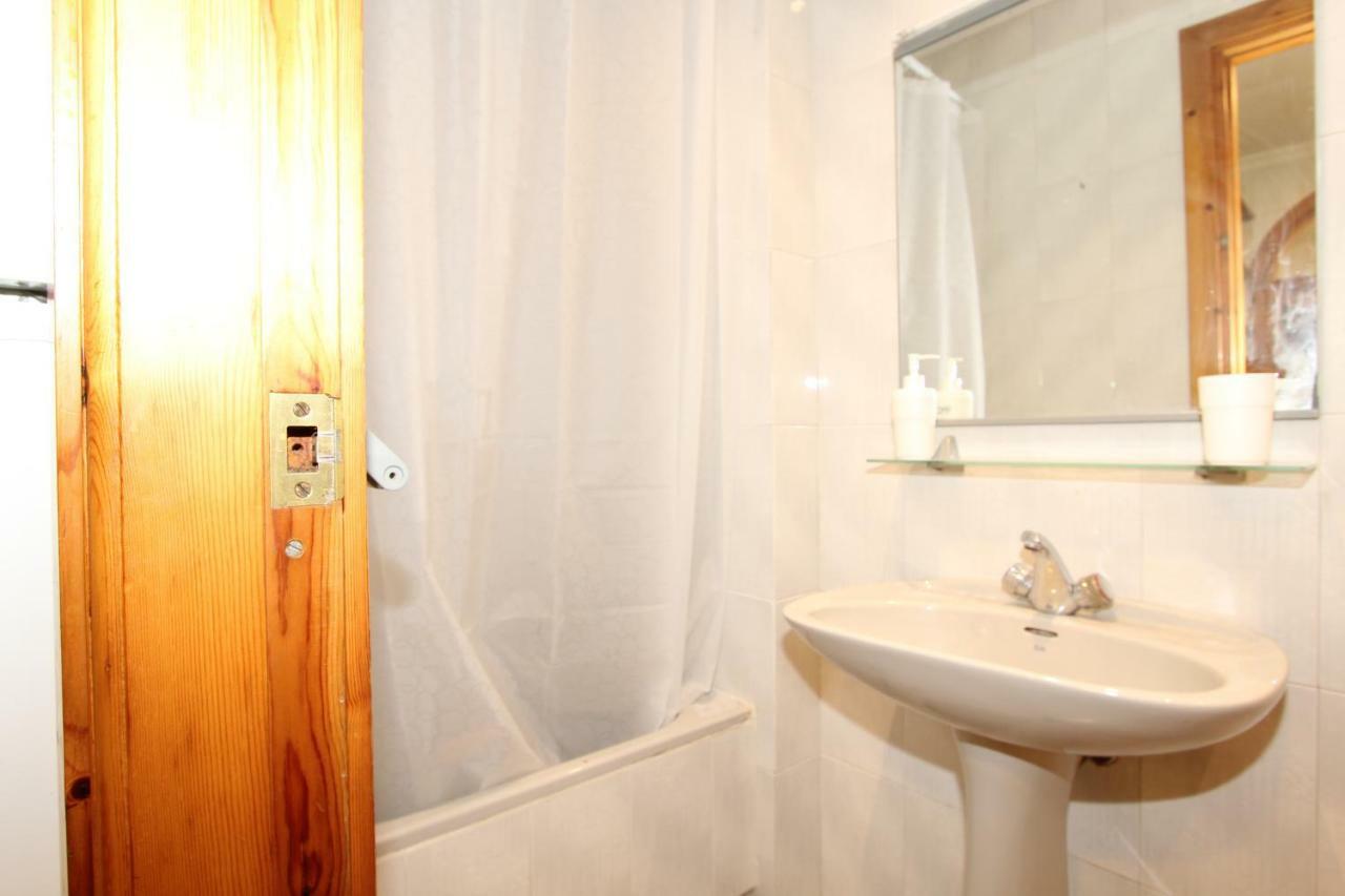 Apartamento ViviendaVelarde Málaga Exterior foto