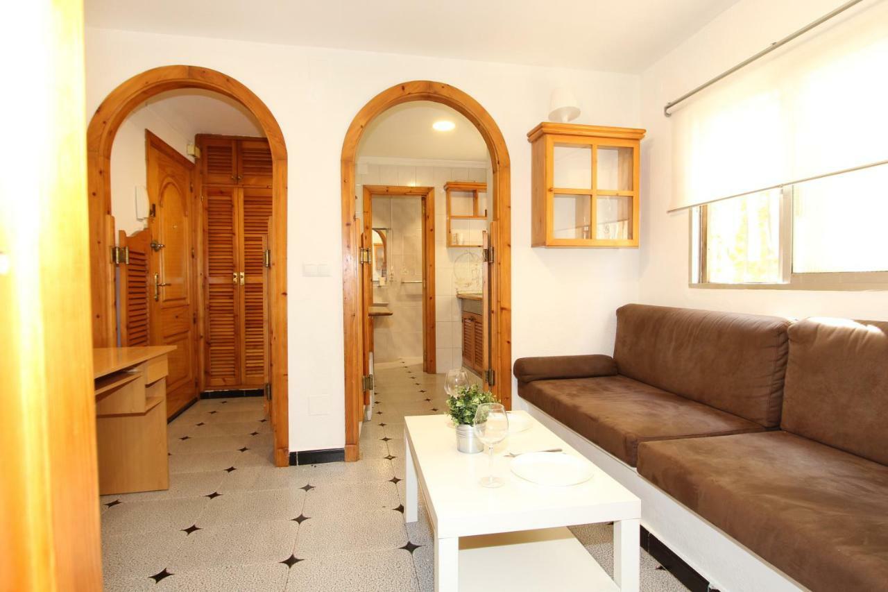 Apartamento ViviendaVelarde Málaga Exterior foto